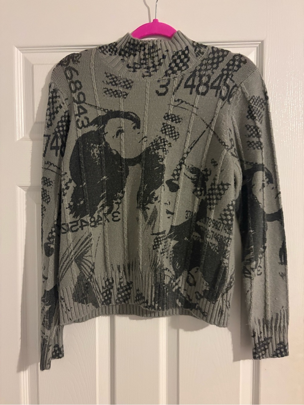 ⭐️TCO. Art Collage All Over Print Turtleneck Knit⭐️